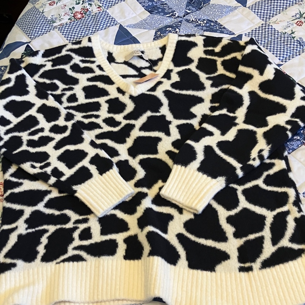 LOFT Cream and Black Animal Patterned Sweater - Picture 2 of 6